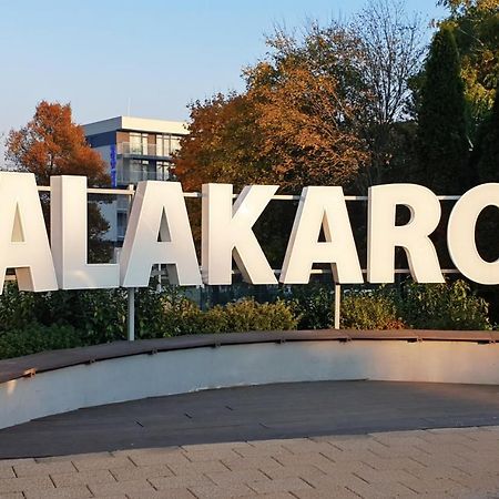 Ta'Karos Apartman Zalakaros Buitenkant foto